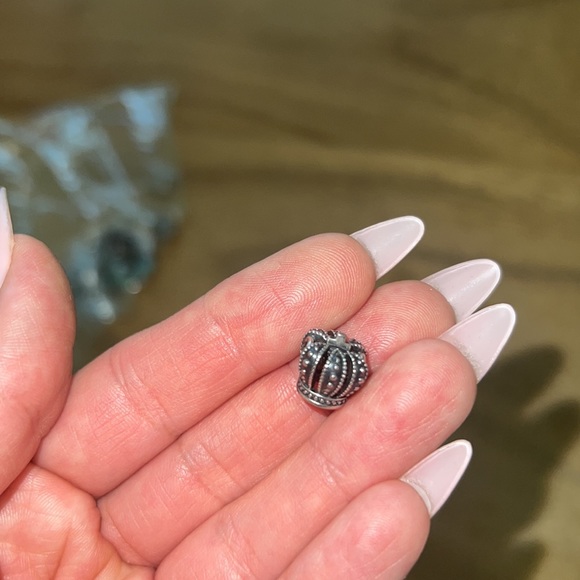 PANDORA CHARM crown - Picture 2 of 2